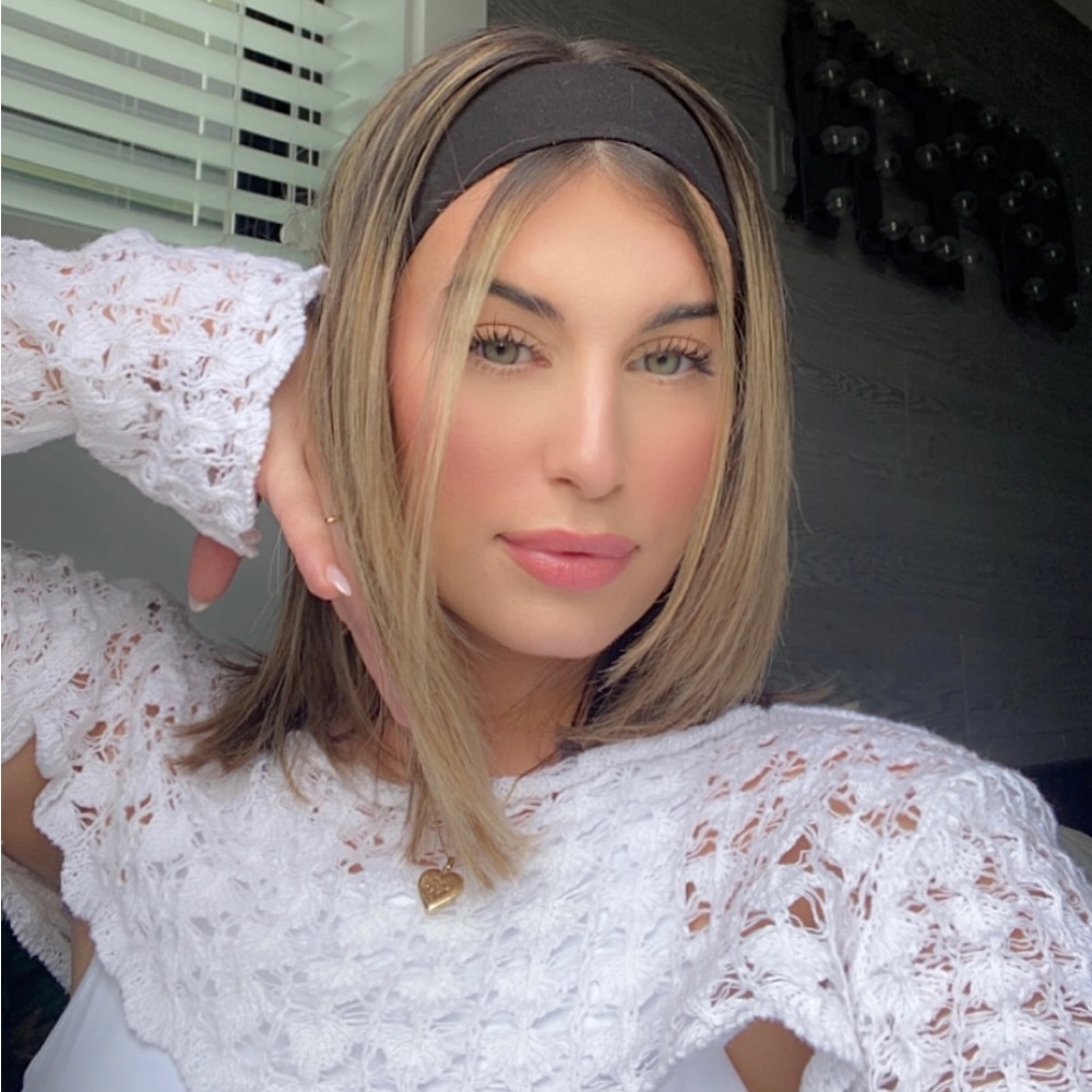 Meet your Posher, Victoria